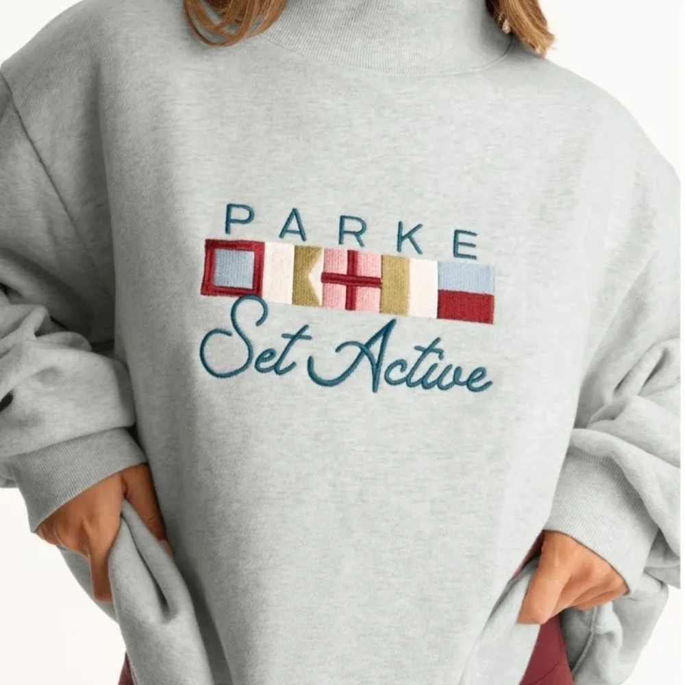 EXTREMELY RARE NWOT Parke Set Active Women's Gray Sweatshirt